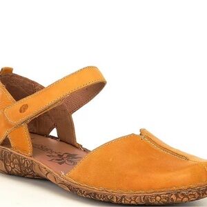 Leather Mary Jane's women's 10